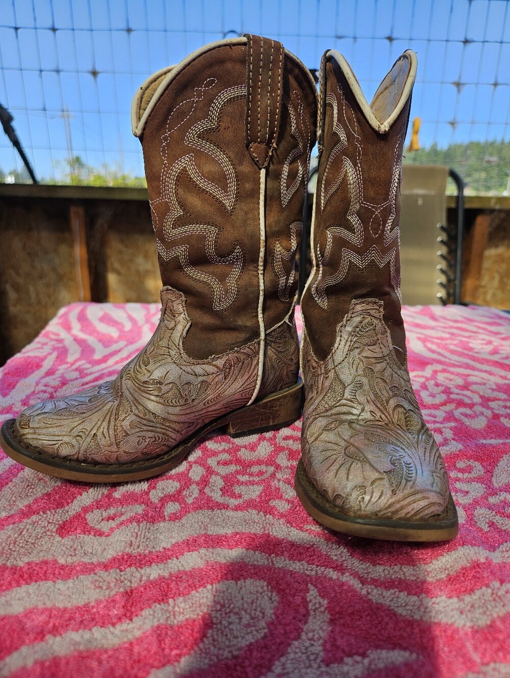 Girls Roper Western Boots - Picture 2 of 3